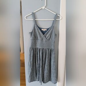 LOFT Blue and White Patterned Dress With Pockets